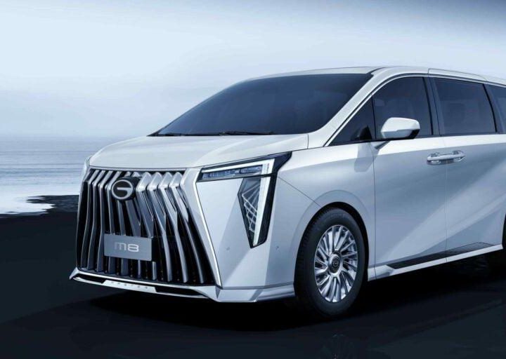 ลดลง 400,000 บาท เหลือ 2.09 ล้านบาท GAC M8 PHEV ปลั๊กอินไฮบริด วิ่งไฟฟ้า 120 กม. ฟรี! Lifetime Warranty: