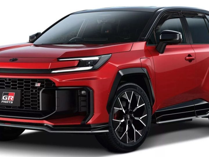 เปิดราคา 1.20 ล้านบาท ในญี่ปุ่น TOYOTA RAV4 PHEV ใหม่ 2026 วิ่งไฟฟ้า 150 กม. จ่ายไฟบ้านได้สูงสุด 6.5 วัน แต่ห้ามเปิดแอร์