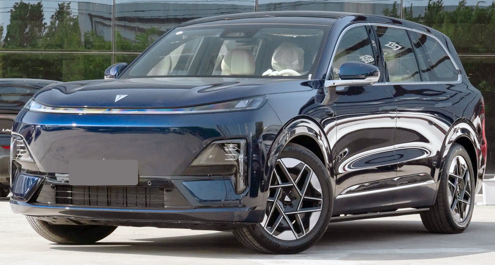 วิ่งไฟฟ้า 220 กม. DEEPAL S09 SUV 6 ที่นั่ง EREV ในจีนราคา 930,000 บาท ดีพอล S09