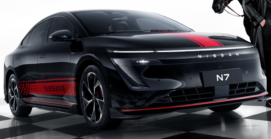 Nissan N7 Black Knight BEV 625 กม./ชาร์จ CLTC ราคาในจีน 638,000 บาท