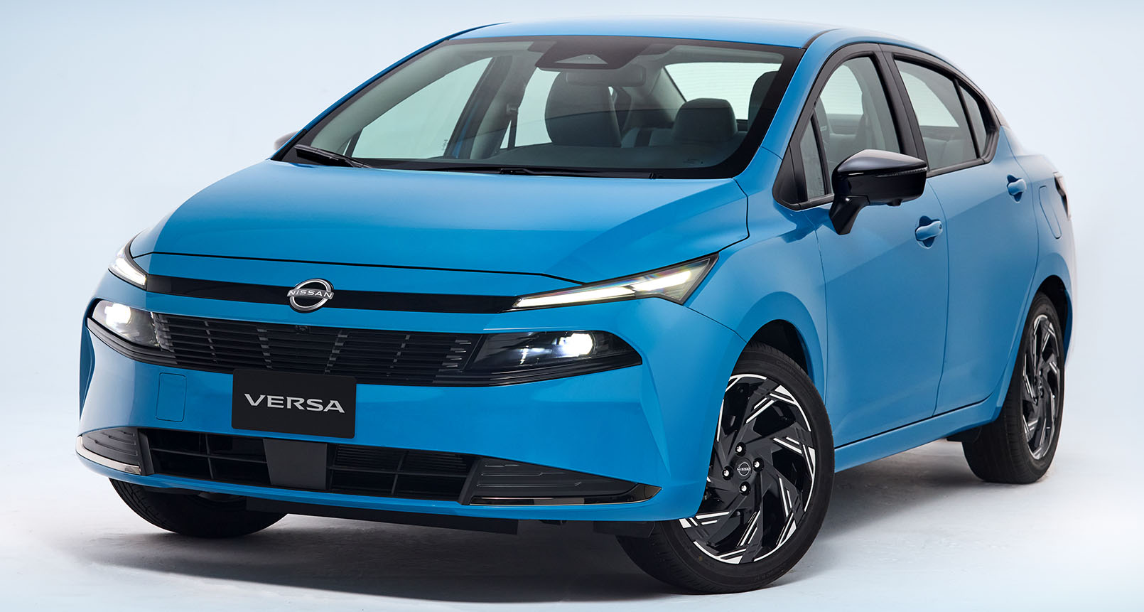 เปิดตัว NEW NISSAN VERSA/ALMERA ไมเนอร์เช้นจ์ ออกแบบใหม่ ในเม็กซิโก เบนซิน 1.6 ลิตร 118 แรงม้า นิสสัน อัลเมร่า