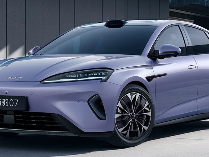 เปิดขายจีน 751,000 – 892,000 บาท BYD SEAL 07 EV ชาร์จไว 10-97% ใน 9 นาที พร้อมระยะวิ่ง 705 กม./ชาร์จ CLTC