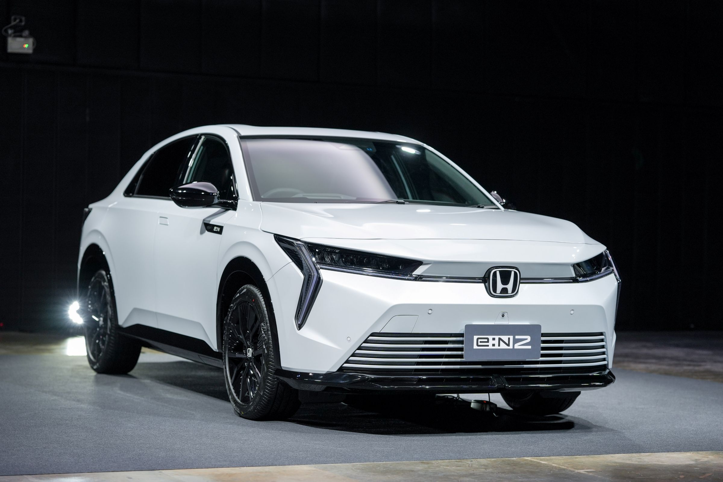 เปิดจอง Honda e:N2 SUV ไฟฟ้า 100% วิ่ง 530 กม. ราคาเริ่มประมาณ 1.4 ล้านบาท เปิดตัวจริง Motor Show 2026