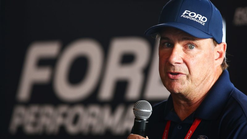 สวนกระแสขาดทุน! CEO Ford รับค่าตอบแทนพุ่งเฉียด 900 ล้านบาท ในปี 2025 แม้บริษัทขาดทุนยับ 2.6 แสนล้านบาท