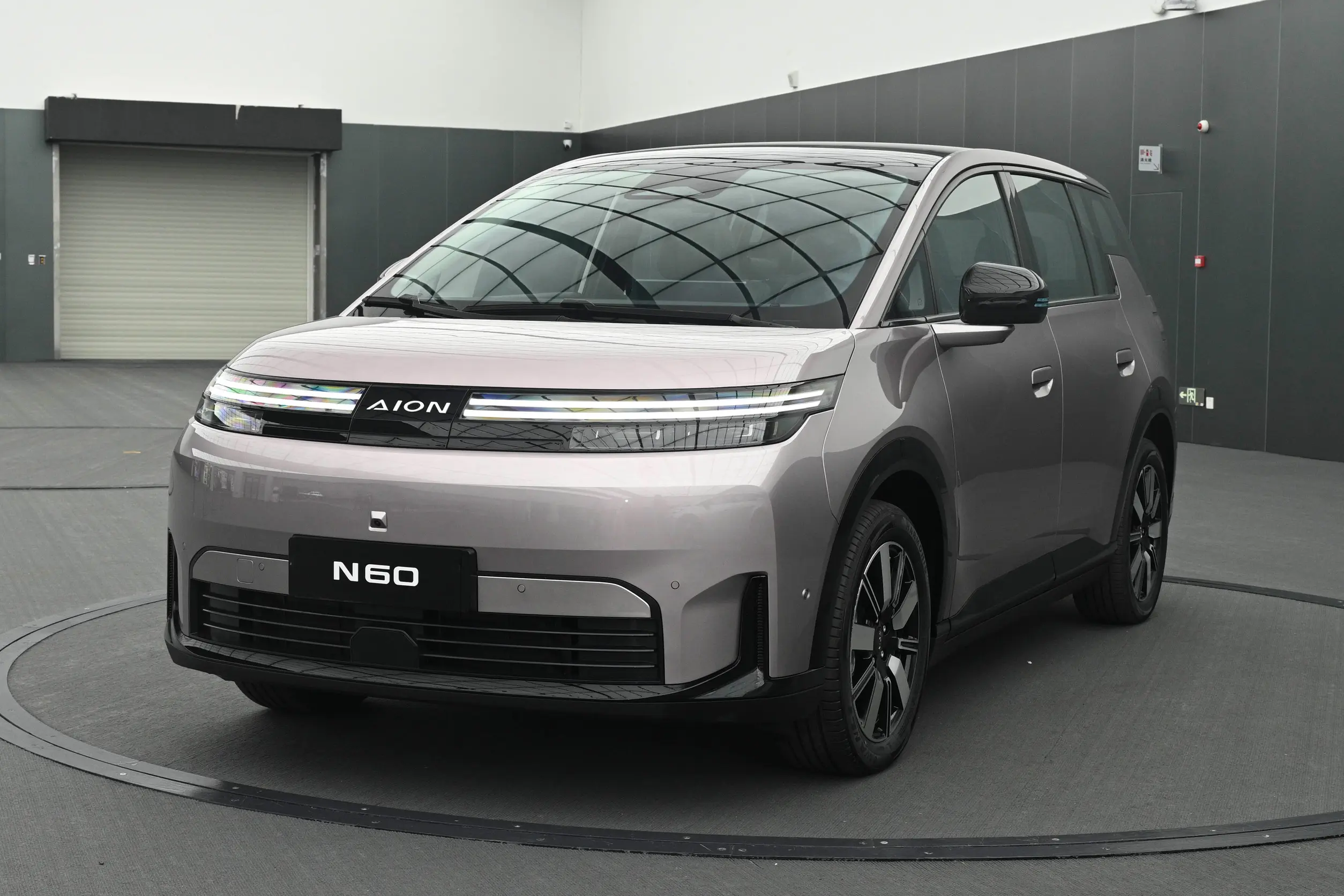 เปิดจองในจีน คาดราคาไม่เกิน 710,000 บาท GAC AION N60 ใหม่ 610 กม./ชาร์จ CLTC