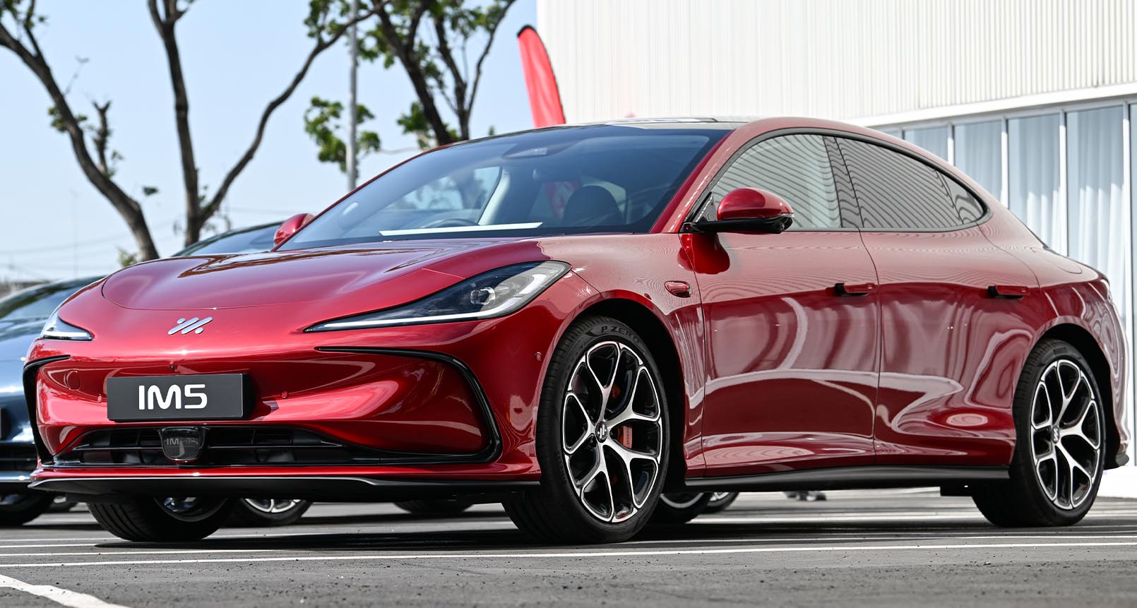 ยืนยัน MG IM5 มีรุ่นเดียว วิ่งไกล 860 กม./ชาร์จ NEDC ขายไทยล้านต้นๆ 24 มี.ค.นี้