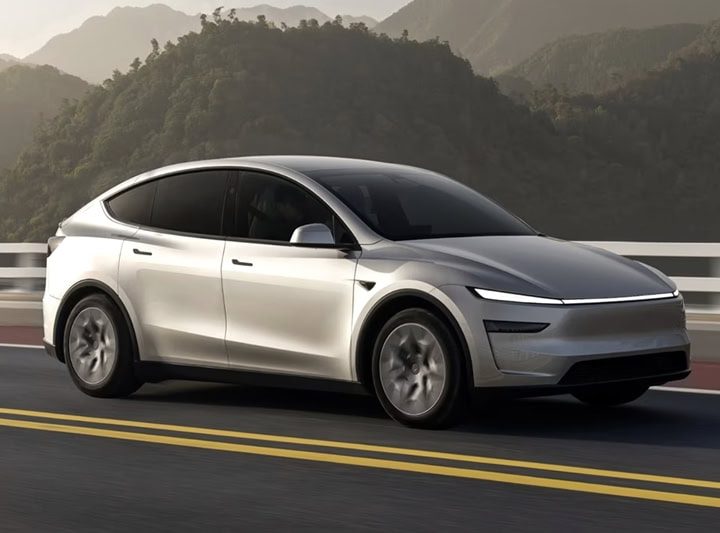 เปิดขายไทย 1,999,000 บาท TESLA Model Y L (6-Seaters) ฐานล้อยาว วิ่งได้ 681 กม./ชาร์จ WLTP
