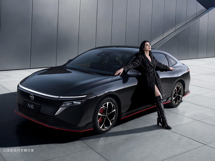 Nissan N6 PHEV 180 Pro+ Black Knight ขายจีน ราคา 548,000 บาท 211 แรงม้า 21.1kWh วิ่งไฟฟ้า 180 กม CLTC