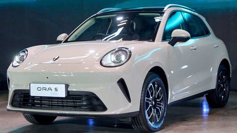 รวมภาพคันจริง GWM ORA 5 HYBRID เบนซินเทอร์โบไฮบริด 1.5 ลิตร 223 แรงม้า วิ่งได้ 1,000 กม./ถังน้ำมัน พร้อมไฟฟ้าล้วน BEV วิ่งได้ 520 กม./ชาร์จ NEDC