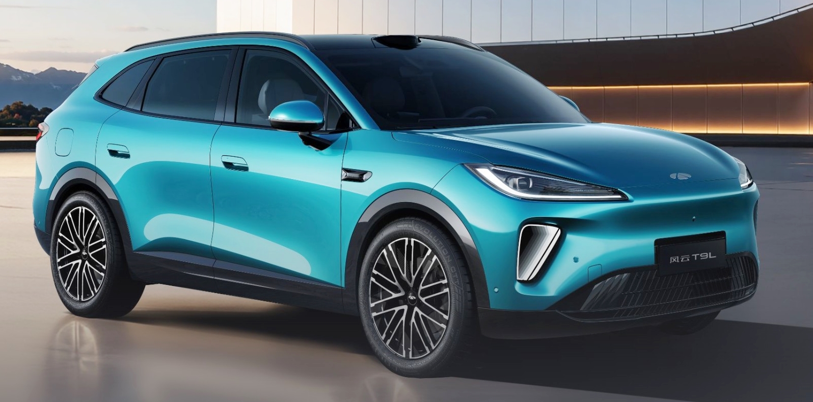 Chery Fulwin T9L ในจีน เบนซิน+PHEV ใหม่ แบต 32.7kWh วิ่งไฟฟ้า 230 กม./ชาร์จ CLTC ครอบคลุมการวิ่ง 2,000 กม./ถังน้ำมัน ก่อนเปิดตัว