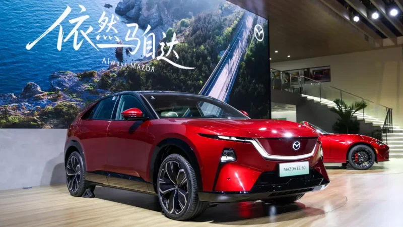MAZDA ยืนยัน จะต่อยอดแพลตฟอร์ม เทคโนโลยีของ CHANGAN ในรถยนต์อีกหลายรุ่น ปัจจุบันยอดขาย EV มาสด้าคิดเป็น 40% ของยอดขายทั้งหมด