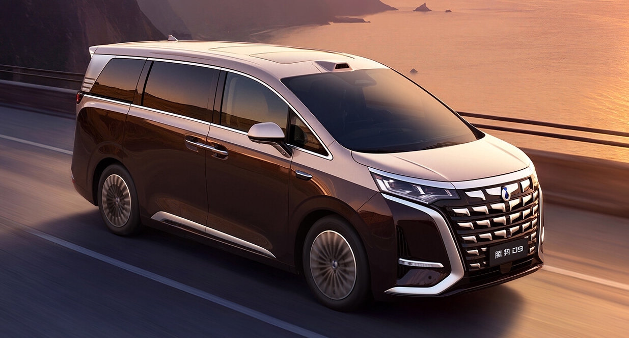 เปิดตัวจีน All-New Denza D9 EV วิ่งได้ 800 กม./ชาร์จ CLTC ชาร์จเร็ว 10-70% ภายใน 5 นาที ราคา 1.70 ล้านบาท