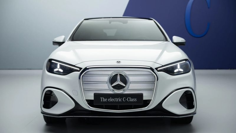เปิดตัว The All-New electric C-Class EV วิ่งได้ไกลสุด 762 กม./ชาร์จ WLTP การชาร์จ 800 โวลต์สามารถเพิ่มระยะทางได้ 325 กม. ภายใน 10 นาที