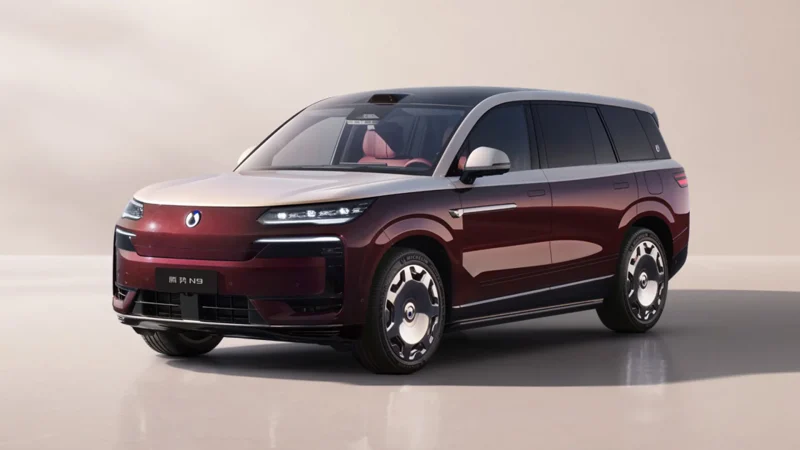 เปิดตัวพรีเซล Denza N9 PHEV วิ่งไฟฟ้า 420 กม. CLTC Flash Charge Edition SUV เรือธงชาร์จเทพ 5 นาที พร้อมแบตเตอรี่ Blade เจนใหม่ ราคาจีน 2.13-2.37 ล้านบาท