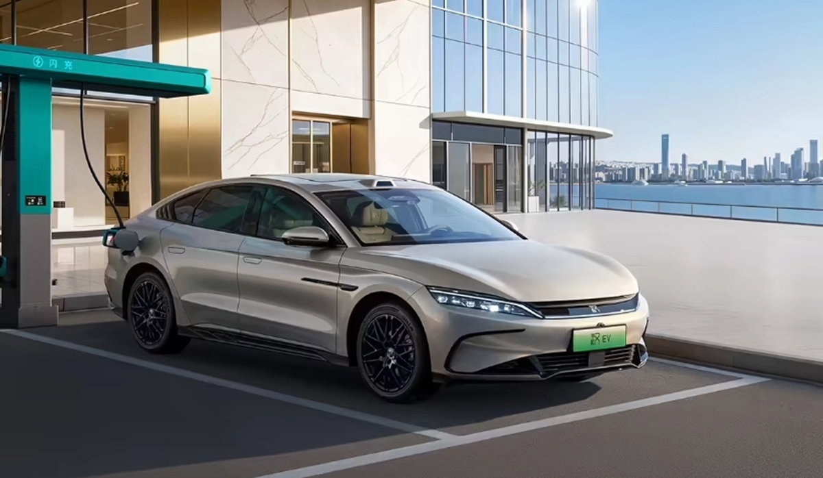 เปิดขายจีน 856,000 บาท BYD Han EV : FWD 326 แรงม้า 69.07kWh 705 กม./ชาร์จ CLTC DC 10-70% 5 นาที 10-97% 9 นาที