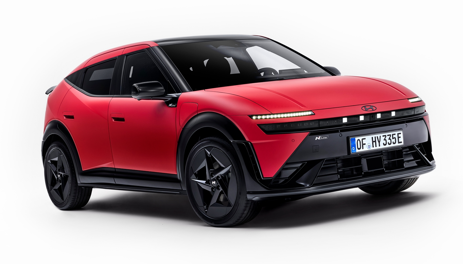 ฮุนได มอเตอร์ เปิดตัว IONIQ 3 ดีไซน์ Aero Hatch FWD 147 แรงม้า 61kWh 496 กม./ชาร์จ WLTP