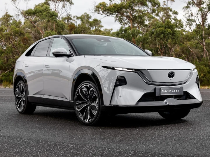 เปิดราคา 1.22 – 1.28 ล้านบาทในออสเตรเลีย Mazda CX-6e 2026 วิ่งได้ 484 กม./ชาร์จ WLTP