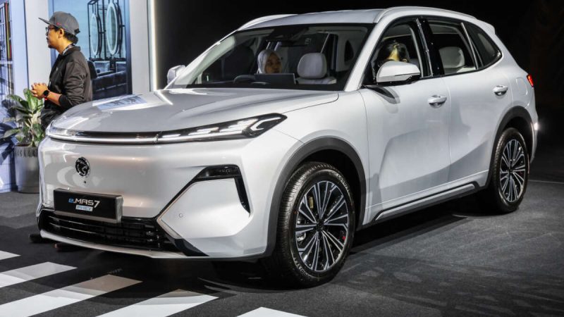 รวมภาพคันจริง PROTON e.MAS 7 PHEV/GEELY Starray EM-i ตัวท๊อปราคาในมาเลเซีย 1.07 ล้านบาท วิ่งไฟฟ้า 170 กม. NEDC