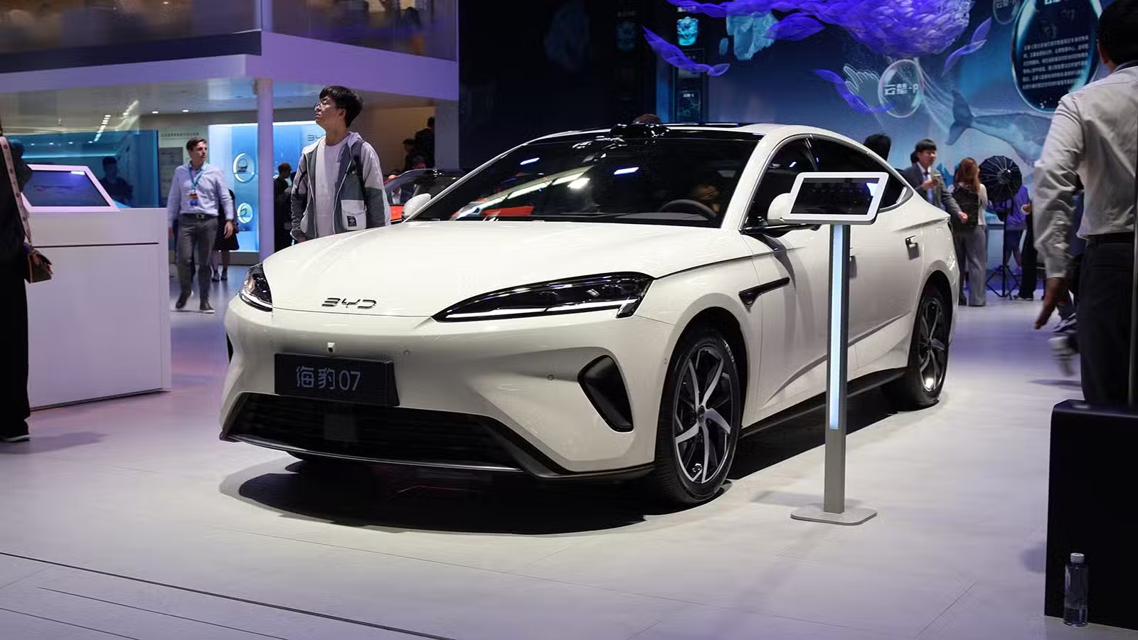 BYD เผชิญวิกฤตกำไรดิ่งหนัก 55.4% ใน Q1 2026 ตลาดจีนซบเซา แต่ยอดส่งออกยังเป็นความหวังใหม่