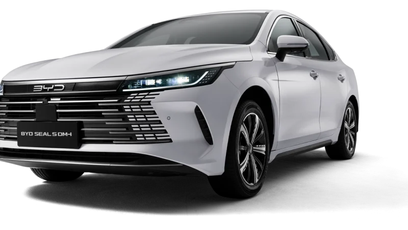 ลดราคาตัวเริ่ม! 100,000 บาท BYD SEAL 5 DM-i ปลั๊กอินไฮบริด ราคาเริ่ม 499,900 บาท วิ่งไฟฟ้า 85 กม. บีวายดี ซีล