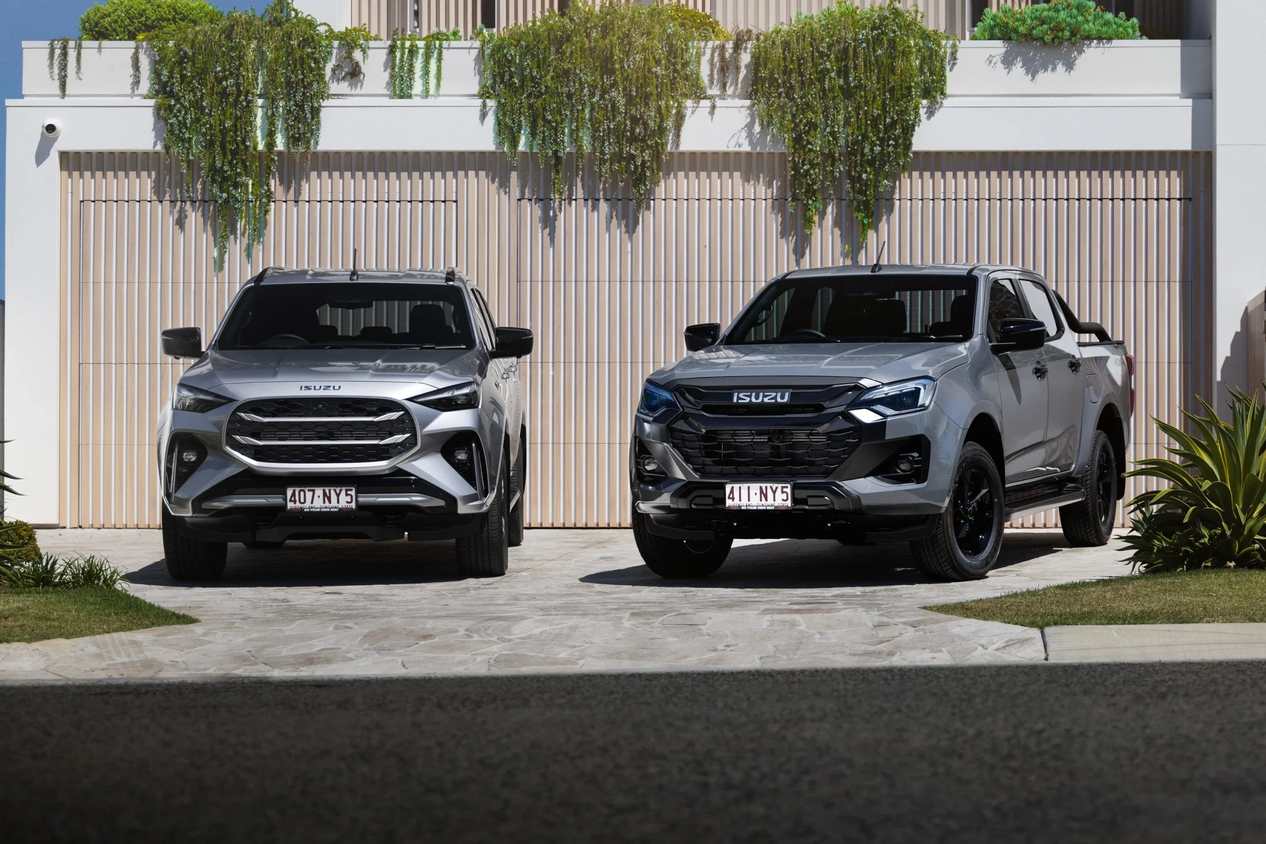 ISUZU สยบข่าวลือ! ยืนยันไม่ย้ายฐานการผลิต D-Max และ MU-X จากไทยไปอินโดนีเซีย