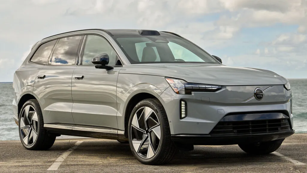 สหรัฐฯ ลุยคุมเทคโนโลยีจีน-รัสเซียหนักขึ้น แต่ Volvo ยังได้ไปต่อ