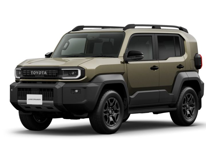 TOYOTA Land CRUISER FJ เปิดราคาในญี่ปุ่น 921,000 บาท นำเข้าโรงงานบ้านโพธิ์