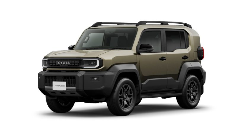 TOYOTA Land CRUISER FJ เปิดราคาในญี่ปุ่น 921,000 บาท นำเข้าโรงงานบ้านโพธิ์