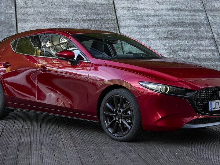 เปิดตัว MAZDA 3 MY2027 พร้อมเบนซิน e-Skyactiv G 2.5 M-HYBIRD 140 แรงม้า ในยุโรป