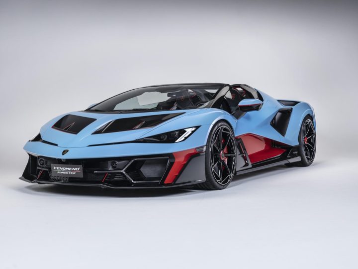 Lamborghini Fenomeno Roadster PHEV เปิดราคา 257 ล้านบาท จำกัด 15 คันเท่านั้น