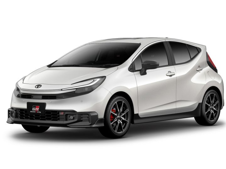 เปิดราคา 644,000 บาทในญี่ปุ่น TOYOTA Aqua GR SPORT 2WD ประหยัด 30.4 กม./ลิตร WLTC