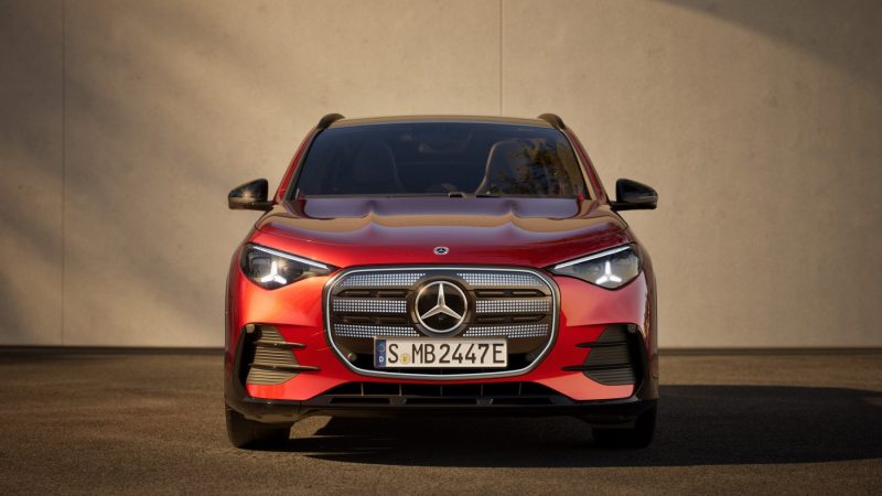 Mercedes-Benz GLA เจเนอเรชันใหม่ เปิดตัวแล้ว! มีทั้งไฟฟ้าล้วนและเบนซินไฮบริด 48V