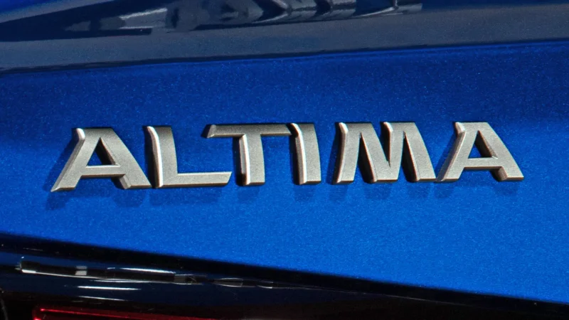 NISSAN เตรียมยุติการจำหน่าย Altima และ Rogue Plug-In Hybrid ในสหรัฐฯ