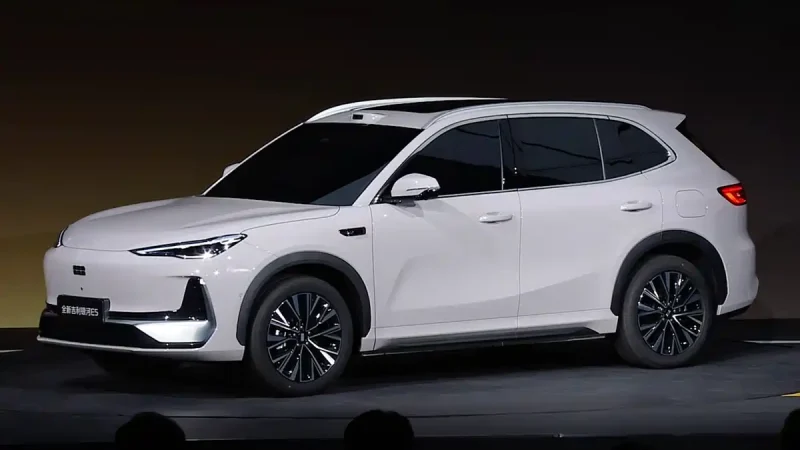 All-NEW GEELY EX5 โฉมใหม่ เปิดขายจีน 628,000 บาท วิ่งได้ 635 กม./ชาร์จ CLTC RWD 333 แรงม้า 800V DC 10-70% 8.25 นาที