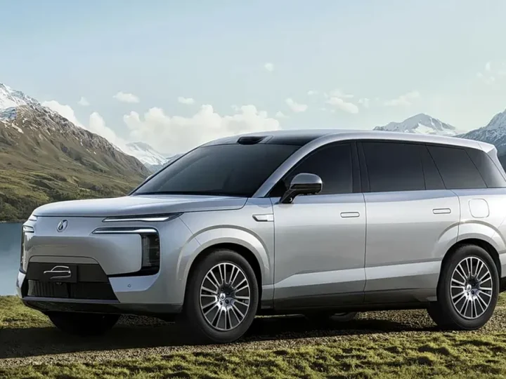 DENZA N8L EV เปิดขายจีน 1.33 ล้านบาท แบต 130kWh วิ่งได้ 960 กม./ชาร์จ CLTC ชาร์จ 10-70% 5 นาที
